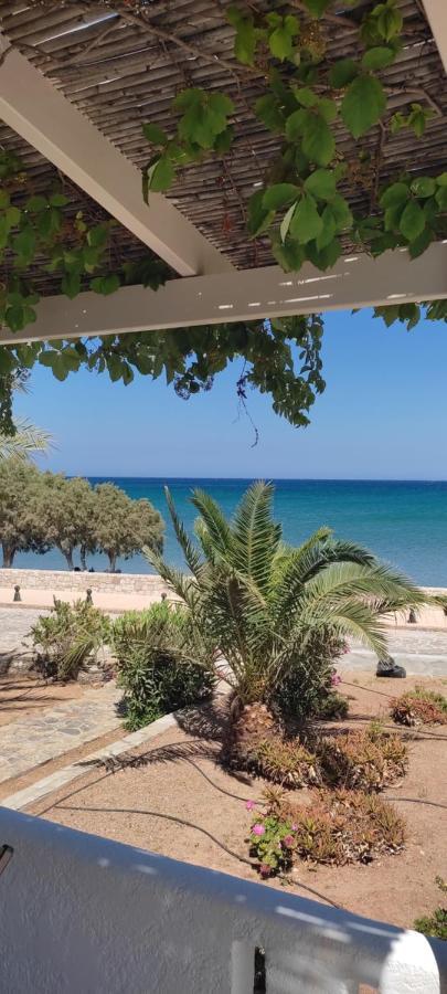 Grandes Apartments Sea Front Палекастрон Екстериор снимка